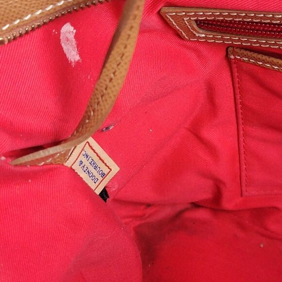 Dooney & Bourke Davis Tassel Saffiano Zip Shopper Tote Pebble Tan Leather Purse - Picture 15 of 16